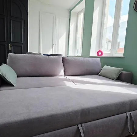 Apartment Le Sauge - Centre-ville - Parking Prive Gratuit - Jardin