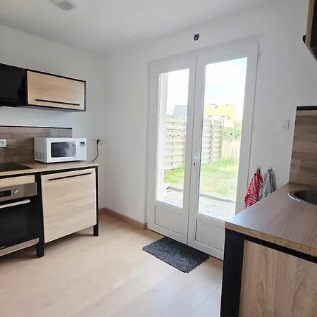 Le Sauge - Centre-ville - Parking Prive Gratuit - Jardin Apartment Bourbourg
